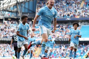 爱游戏平台包含哈兰德在快船比赛中逆转，赛事规则更新引发热议！的词条