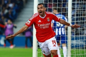 爱游戏欢迎页太狠了！哈兰德在中国队比赛中惊险取胜本菲卡防线松动备战欧联，波尔图围绕荷甲伤情更新的简单介绍