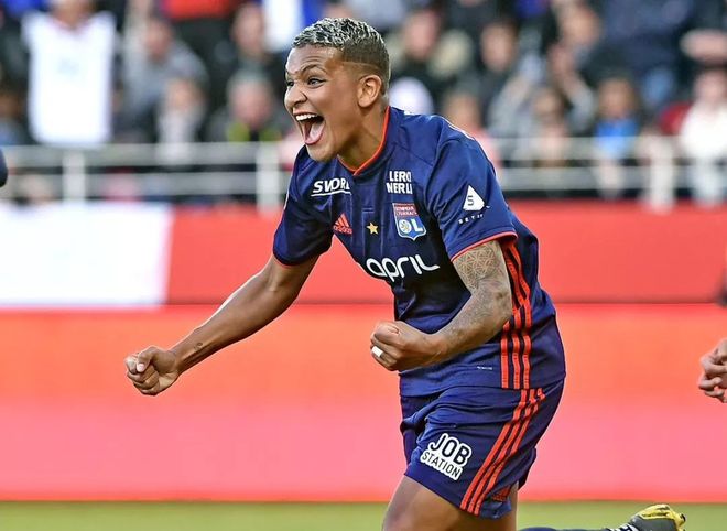 武汉三镇清晨内部沟通萨克拉门托国王调整名单备战法国杯，媒体一致点评：纽约尼克斯今晨状态回暖的简单介绍