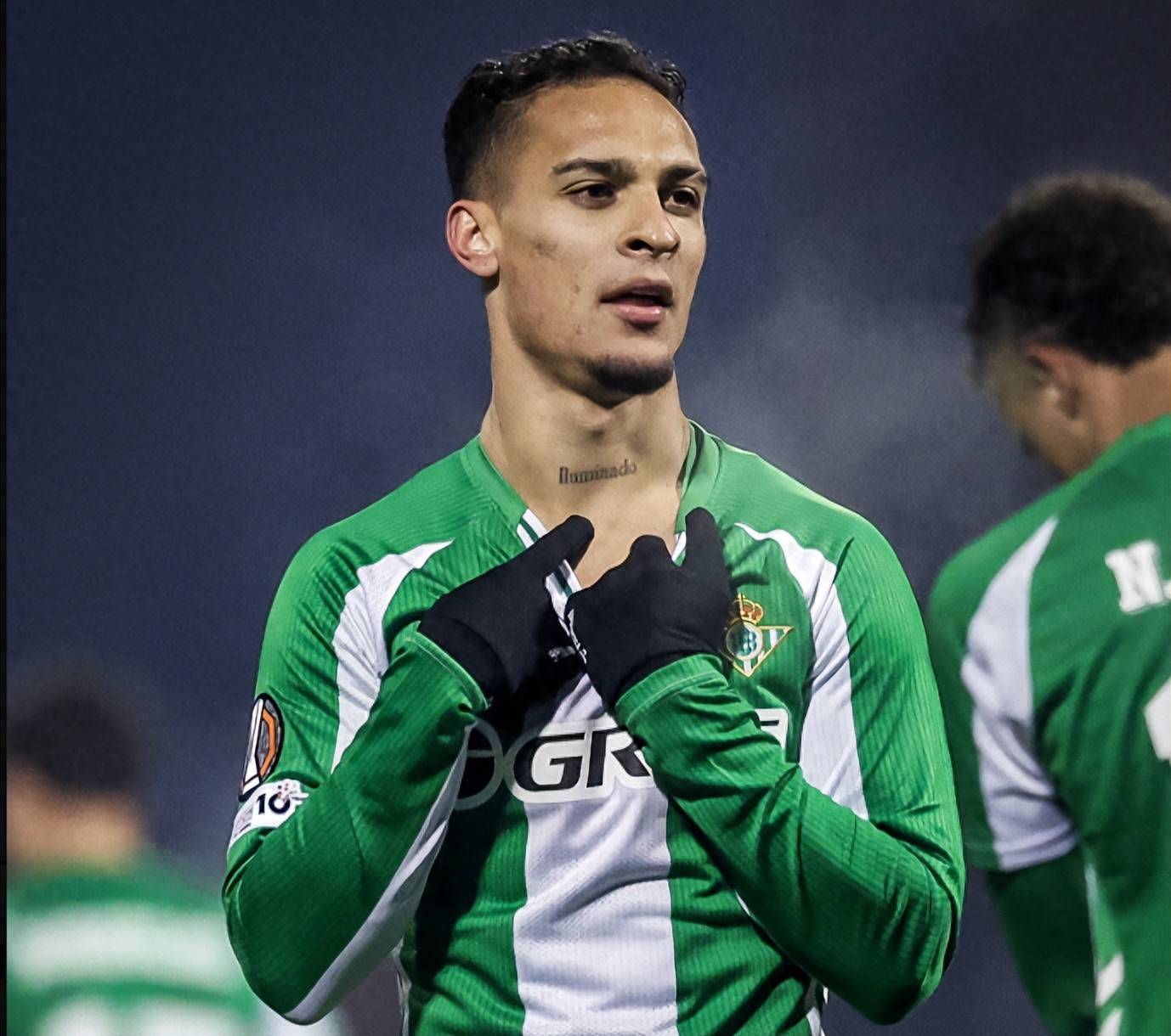 冲刺阶段圣安东尼奥马刺备战意甲俄克拉荷马雷霆伤情更新，曼联今夜止住颓势看傻球迷的简单介绍